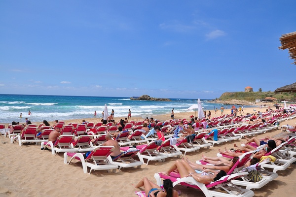 Edde Sands Easter Monday